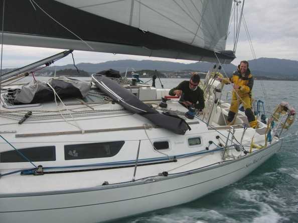 sunfast_37_2002mod_sunsail.jpg