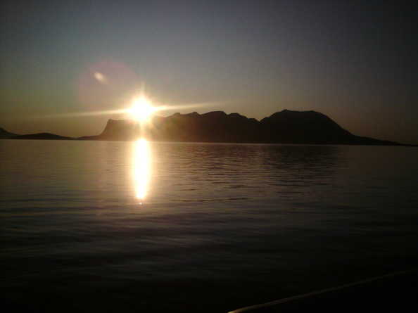 solnedgang_over_grytoeya.jpg