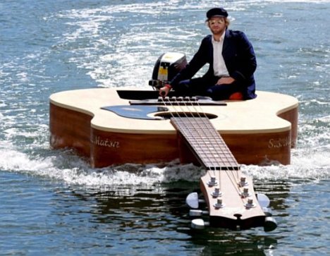 guitarboat11.jpg