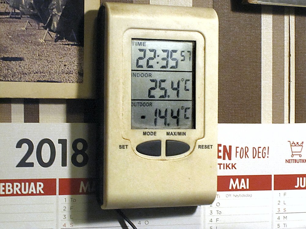 minus14.jpg.7297ad52dcb35a857a021c0795c9db0f.jpg