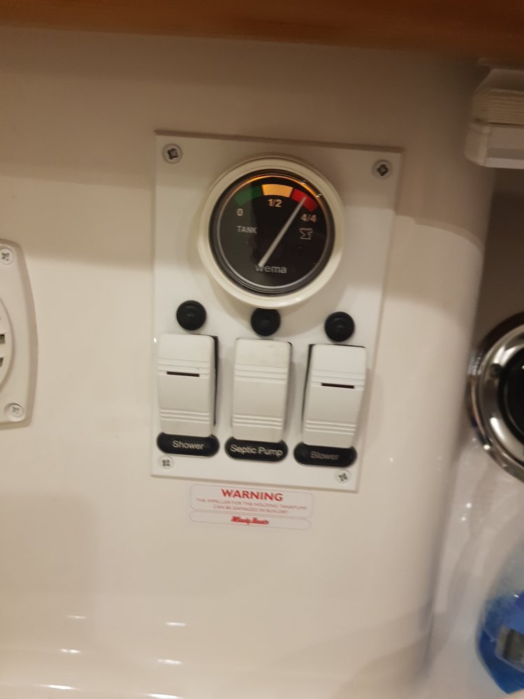 20180514_230230.jpg.19140c0e31dc17a48bc5c3bc370a33fa.jpg