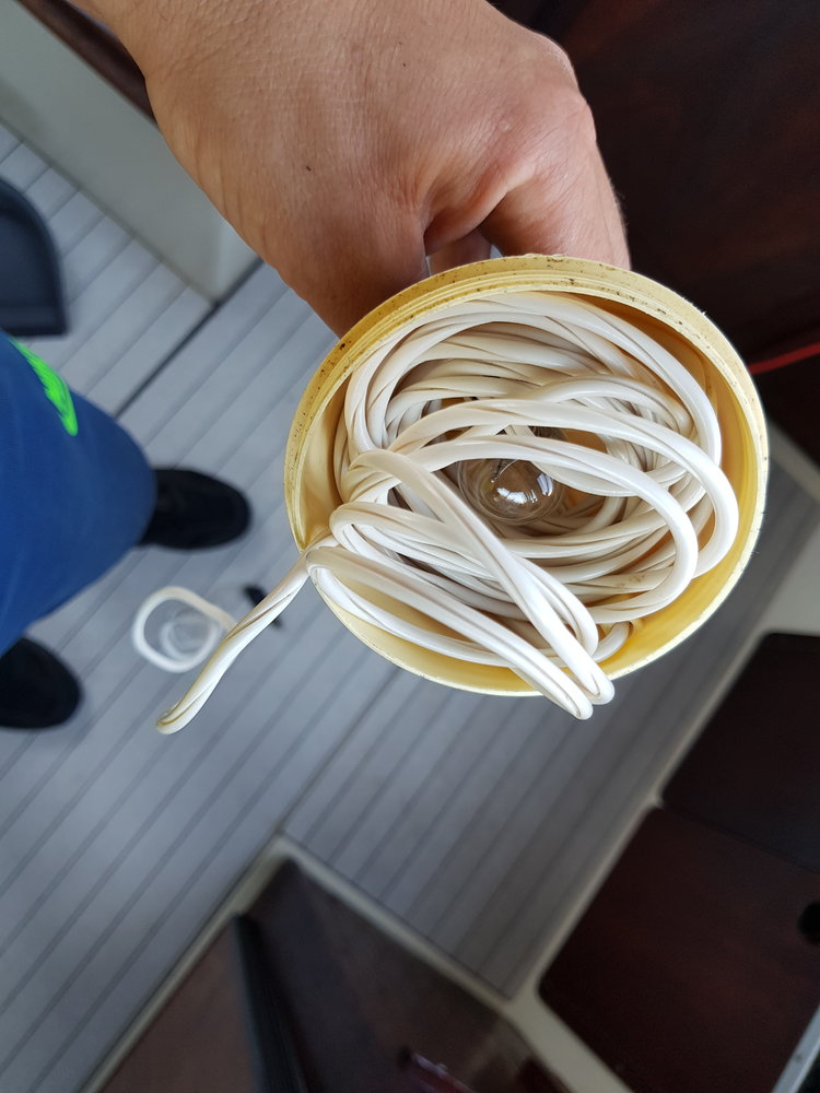 20180702_194727.jpg.6a6d9726c1b9d85ef16e93fe9873034c.jpg