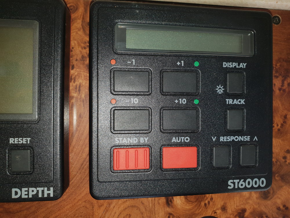 15356165490927858215135422349826.jpg.43259d26dc270fe806db3a8f7a9f4a26.jpg
