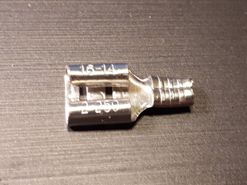 flatstift_uten_plast.jpg.9cde459289a3c4624e35b245cf8f73b2.jpg