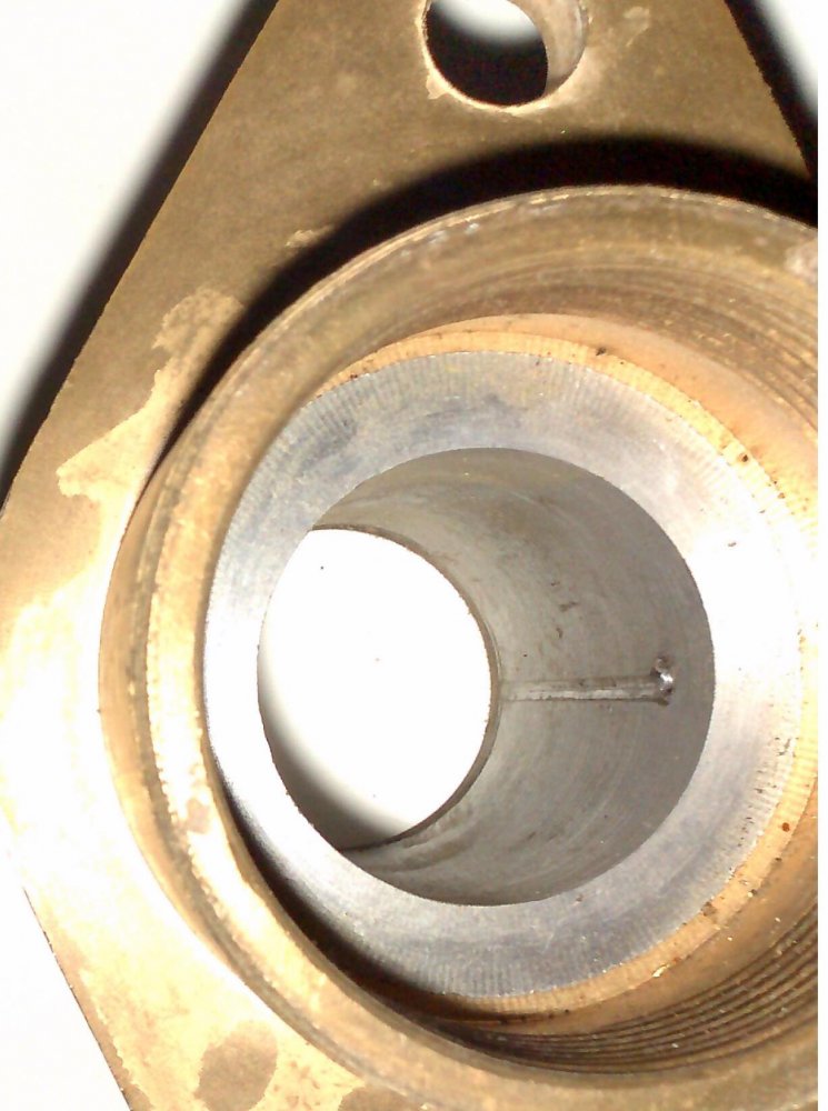 45032757_Gland20001.jpg.6adc5c14c7122d44570bc6d931ef7d01.jpg