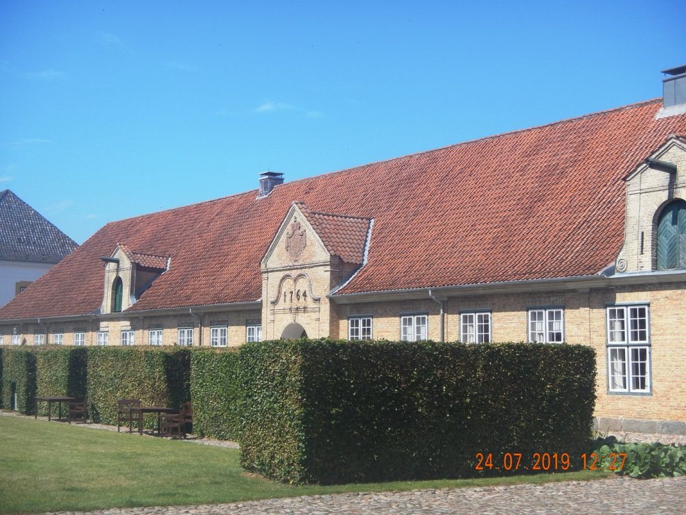 366060545_slottDSCN5361.JPG.85138751e335bd8505a2c2ffefed7cc0.JPG