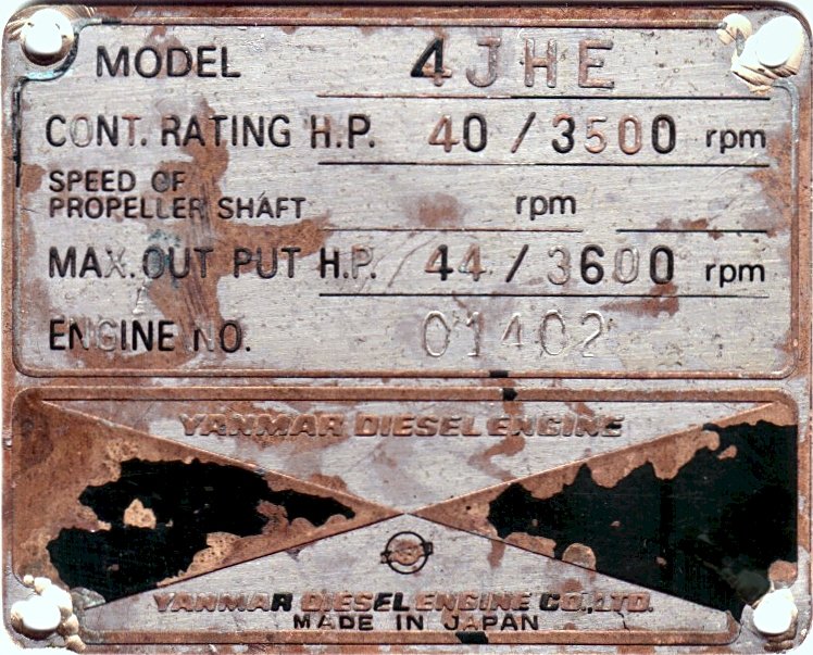 Yanmar_typeskilt.jpg.e7ed3f75851455c3740f85c082e9cf72.jpg