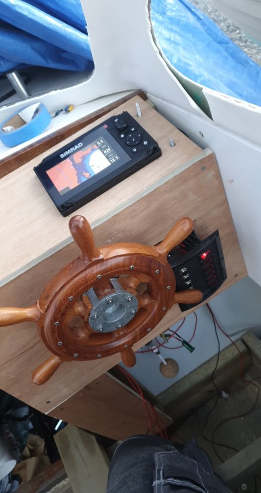 535797281_simrad_p_plass.jpg.a7950595d0058fb21a6efaaaa10c0980.jpg