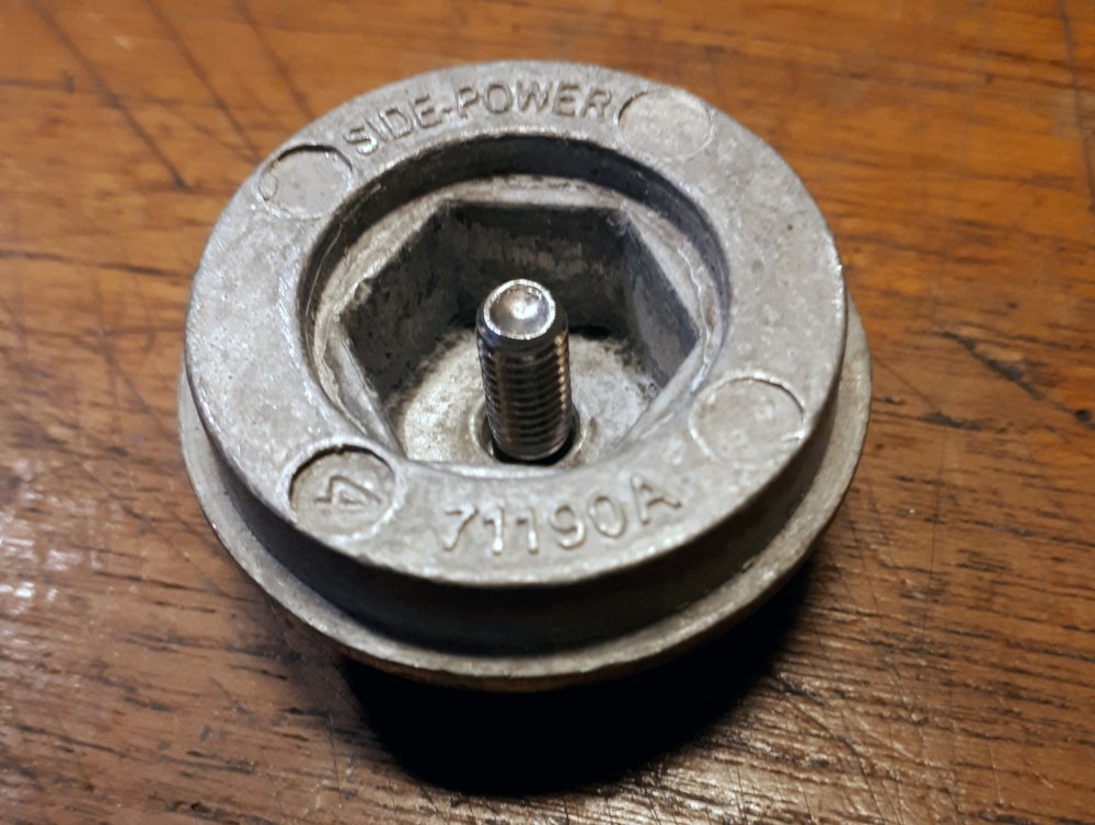 alu-anode.jpg.847aa2c260566ae40c1180bfe75d8d42.jpg
