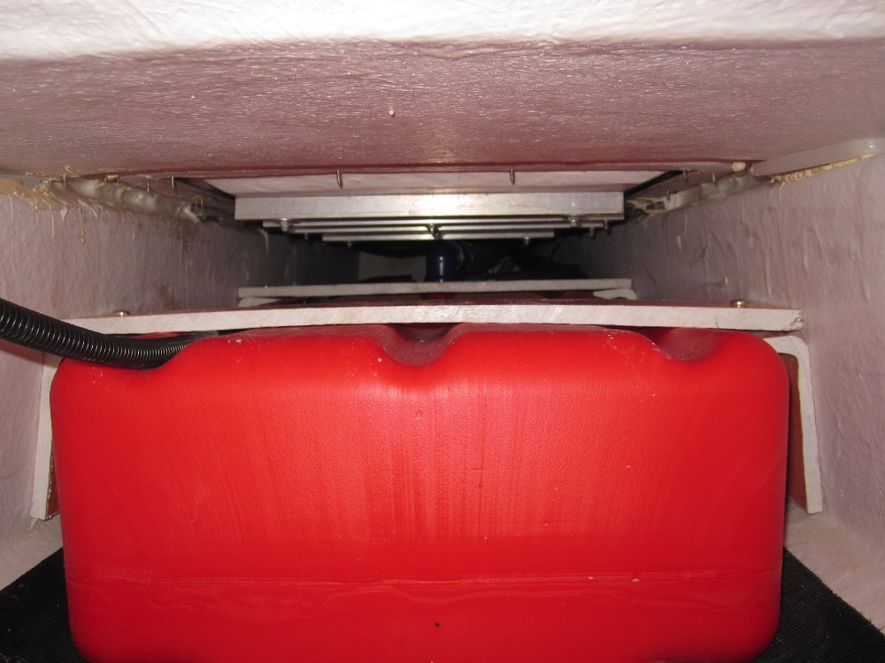 tanken.jpg.b2700ce8c65a78b09711df422f878fb9.jpg