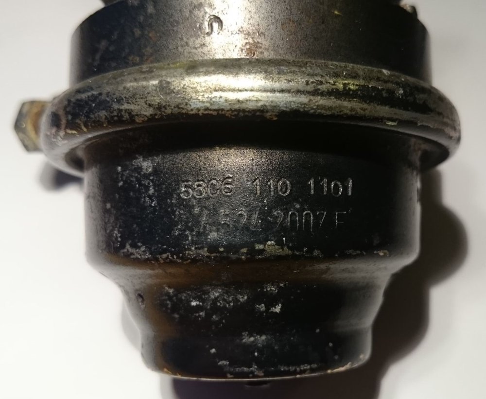 wastegate1.jpg.f1939f4a55ca0d252accaa49cb982a0a.jpg
