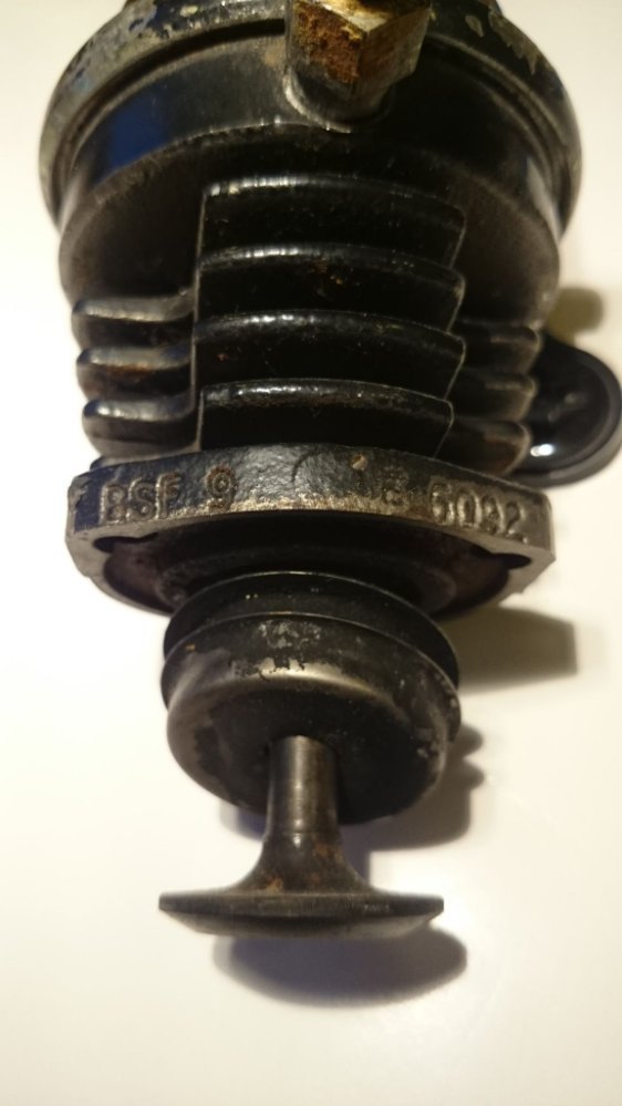 wastegate2.jpg.63a197c4b9c505f9053bad9f4cb345b0.jpg