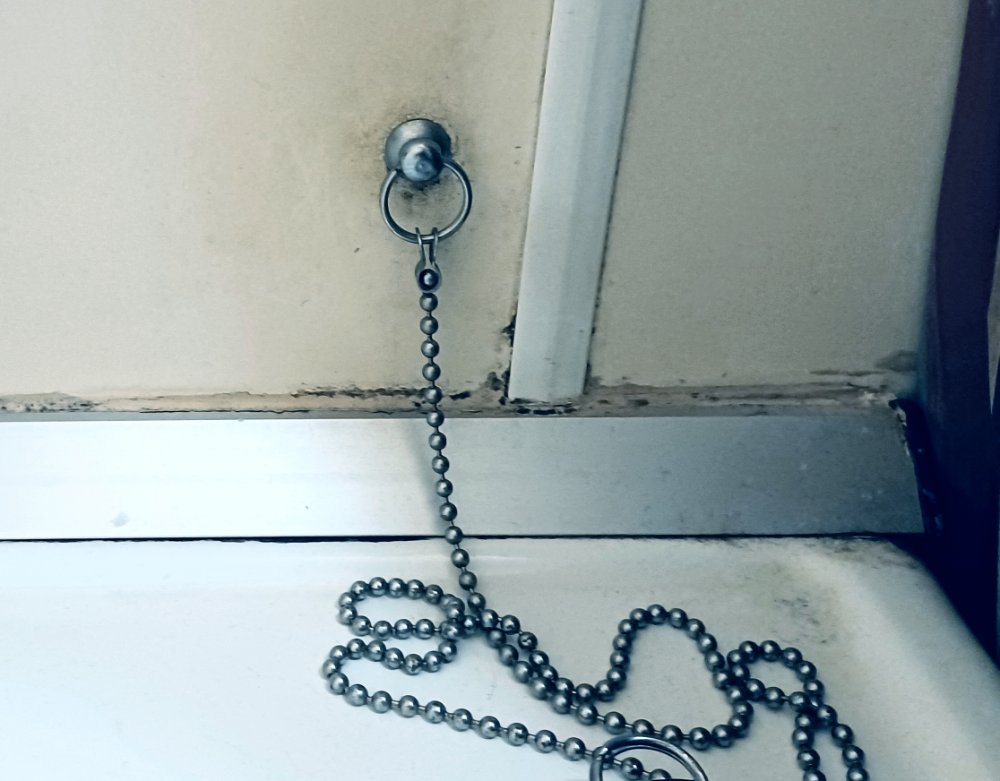 sanitarsilikon.jpg.438c195a83a53c10f8d8233b8b0a4508.jpg