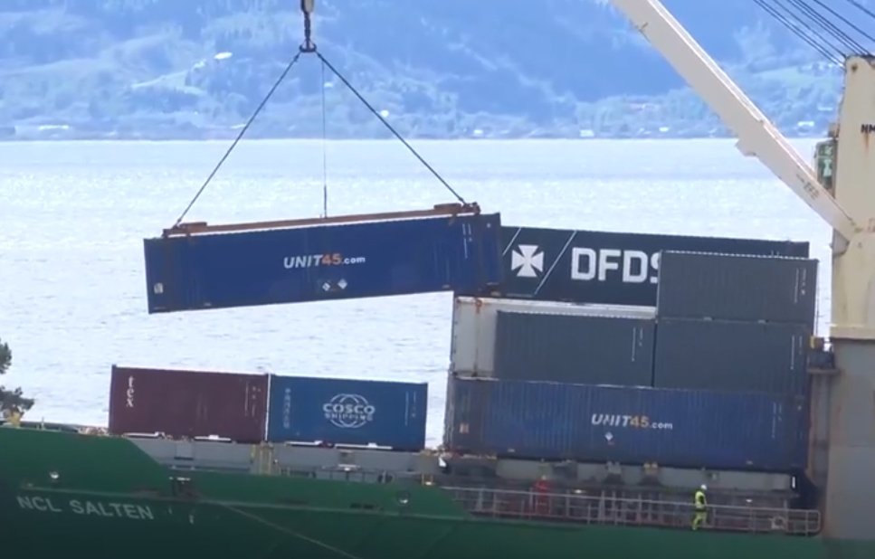 container.jpg.aa49bb846e3e66da6cc8ce49e0427e31.jpg